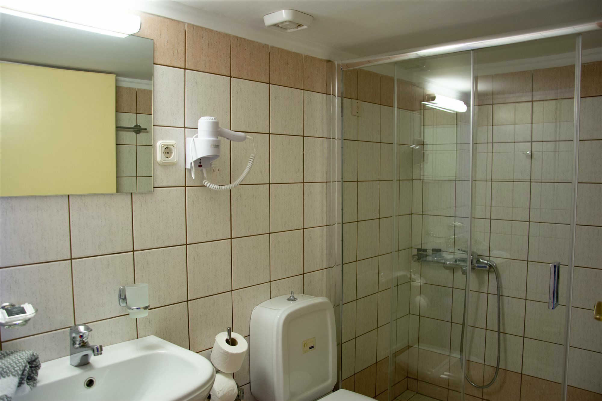 Horizon Apartments ปลาเตเนียส ภายนอก รูปภาพ