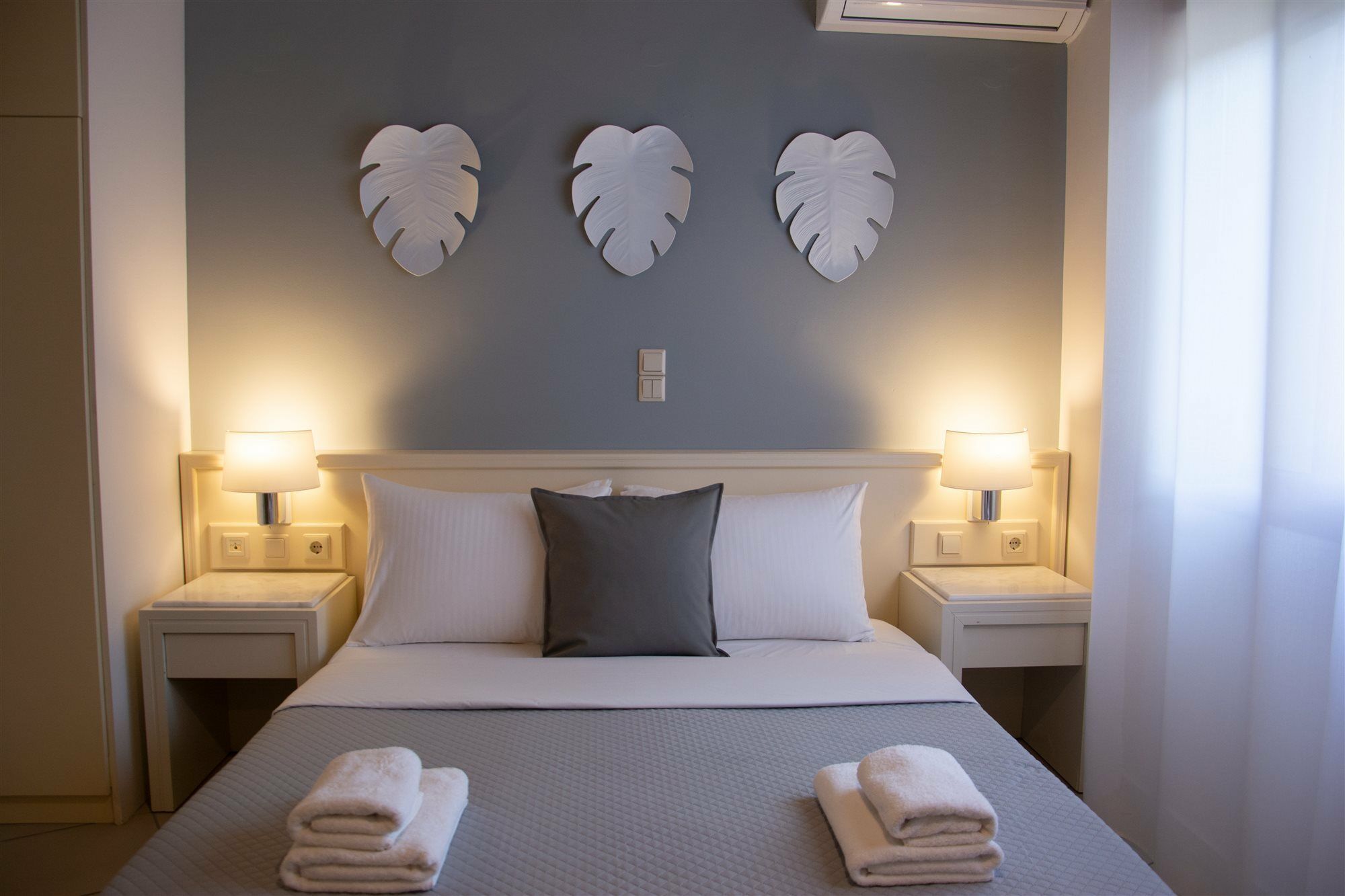 Horizon Apartments ปลาเตเนียส ภายนอก รูปภาพ