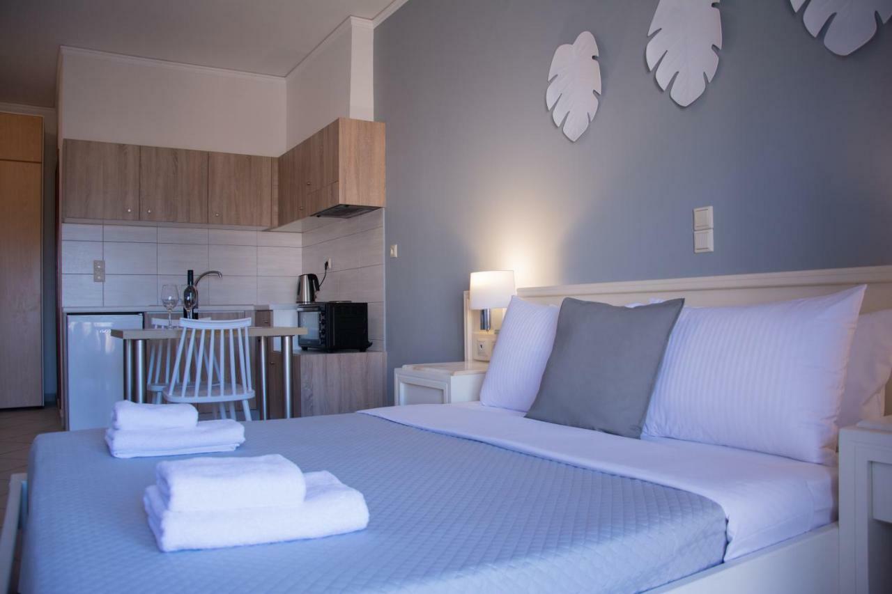 Horizon Apartments ปลาเตเนียส ภายนอก รูปภาพ