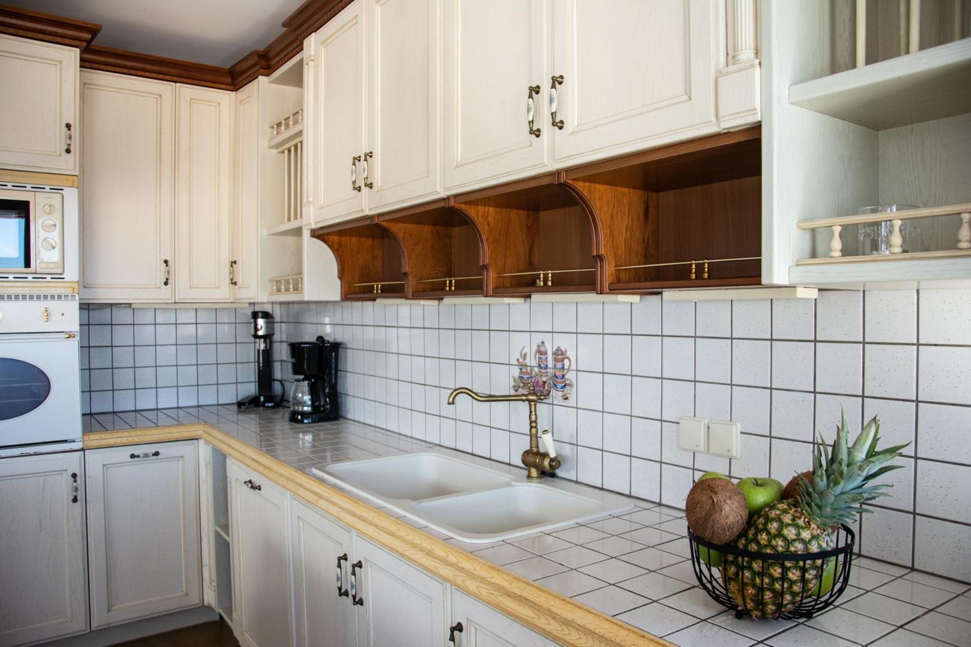 Horizon Apartments ปลาเตเนียส ภายนอก รูปภาพ